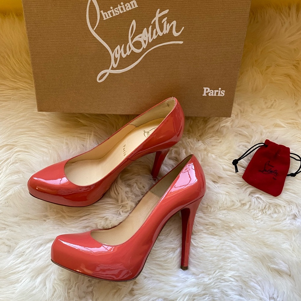 Pre loved authentic Christian Louboutin pumps